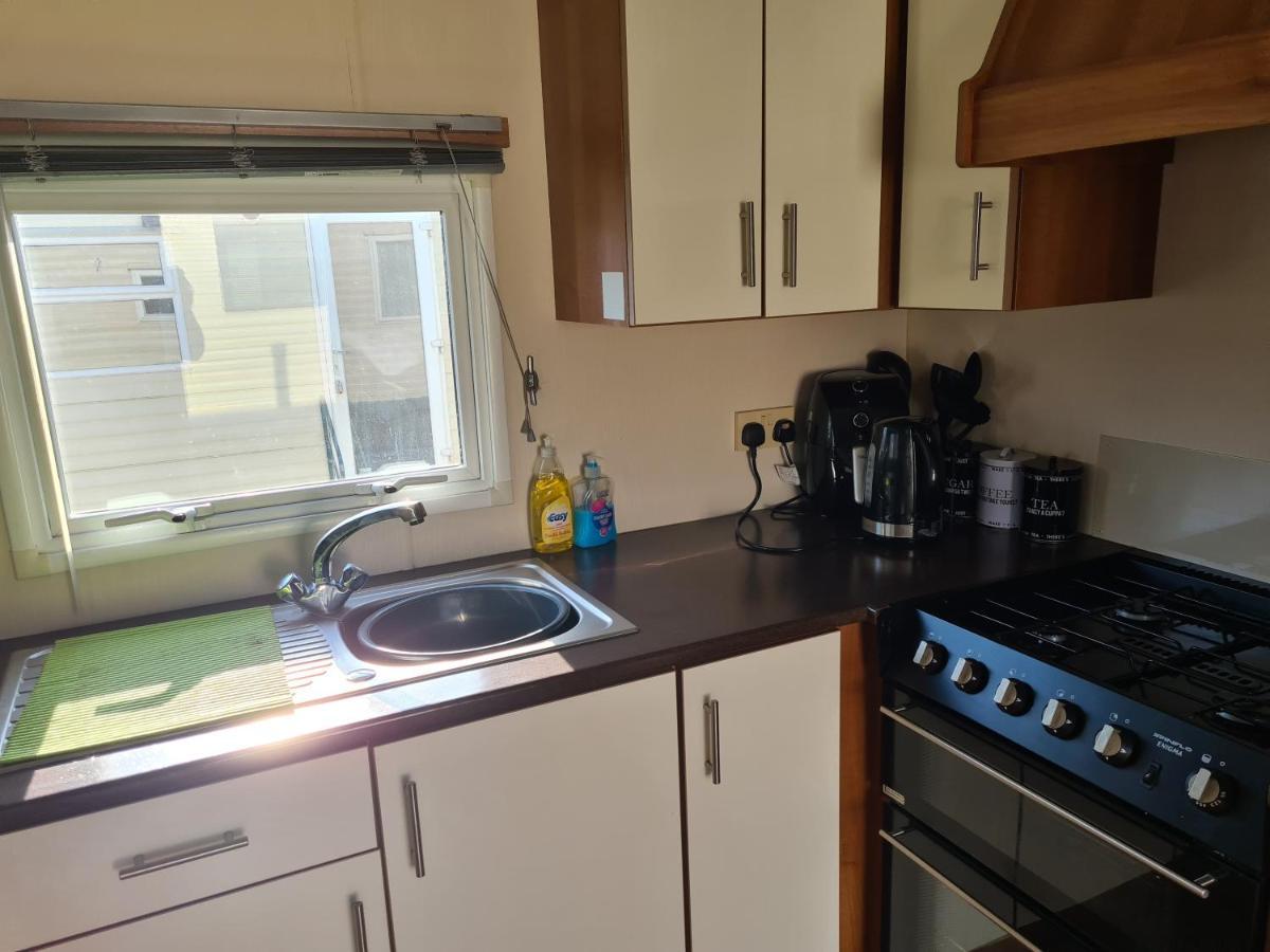 Appartamento 8 Berth On Coastfields Ingoldmells Esterno foto