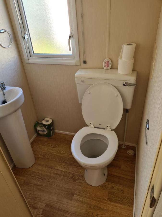 Appartamento 8 Berth On Coastfields Ingoldmells Esterno foto